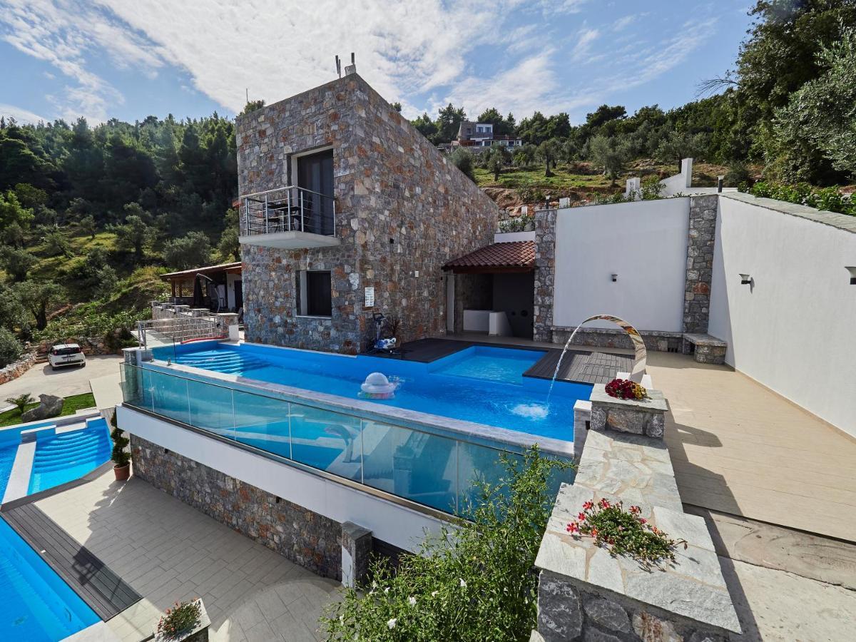 Sky Sea Resort Skiathos Bagian luar foto