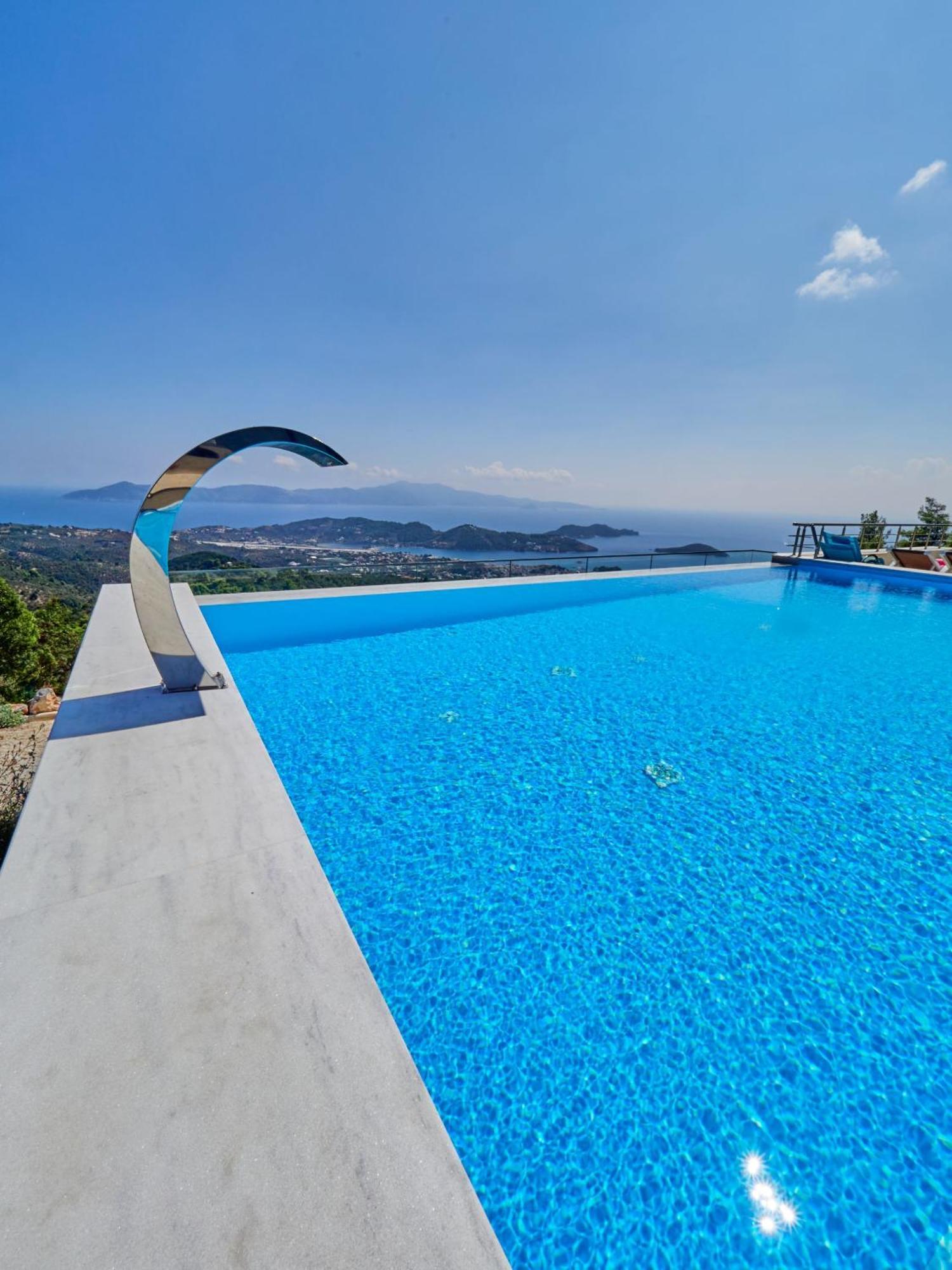 Sky Sea Resort Skiathos Bagian luar foto