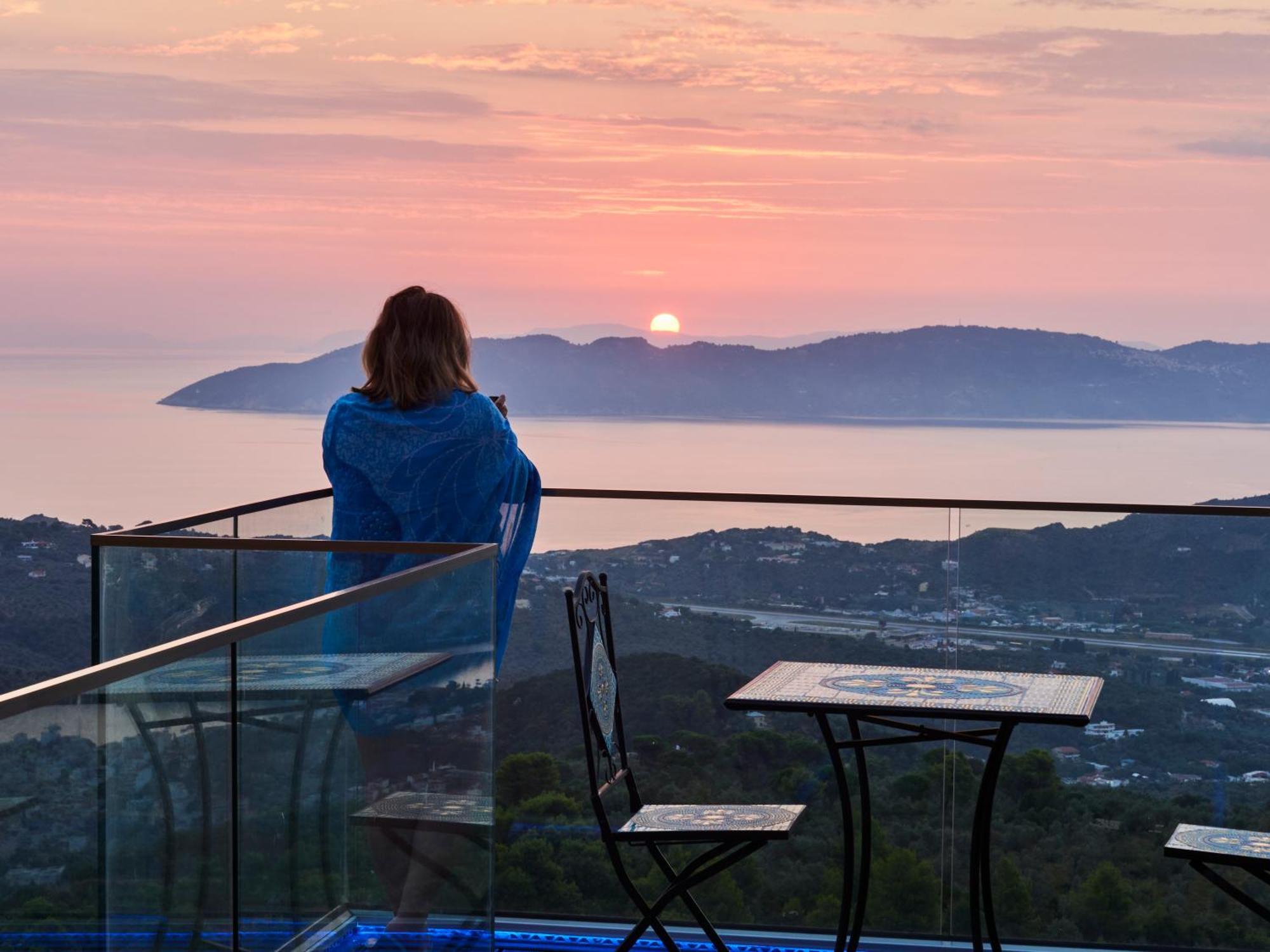 Sky Sea Resort Skiathos Bagian luar foto