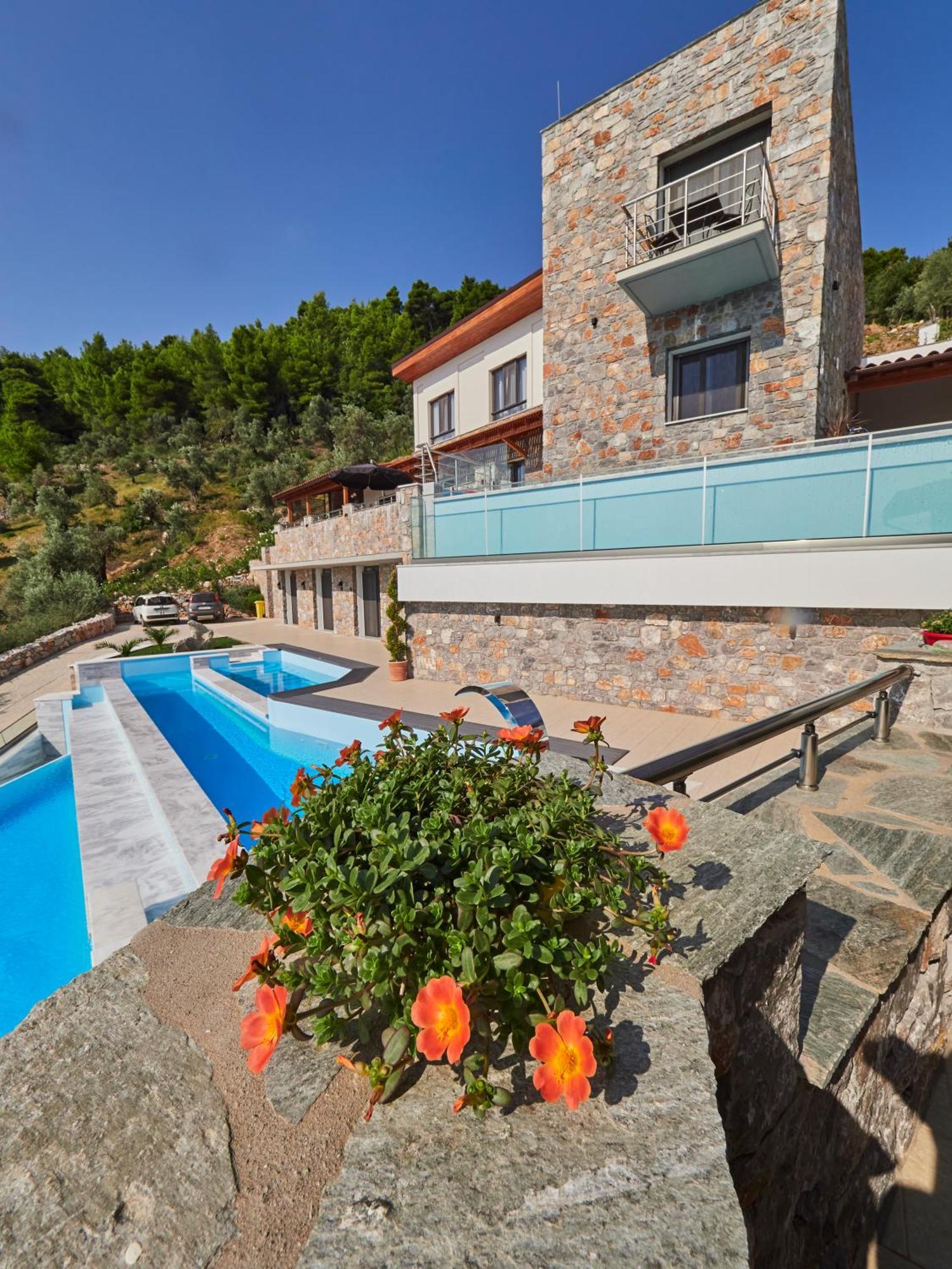Sky Sea Resort Skiathos Bagian luar foto