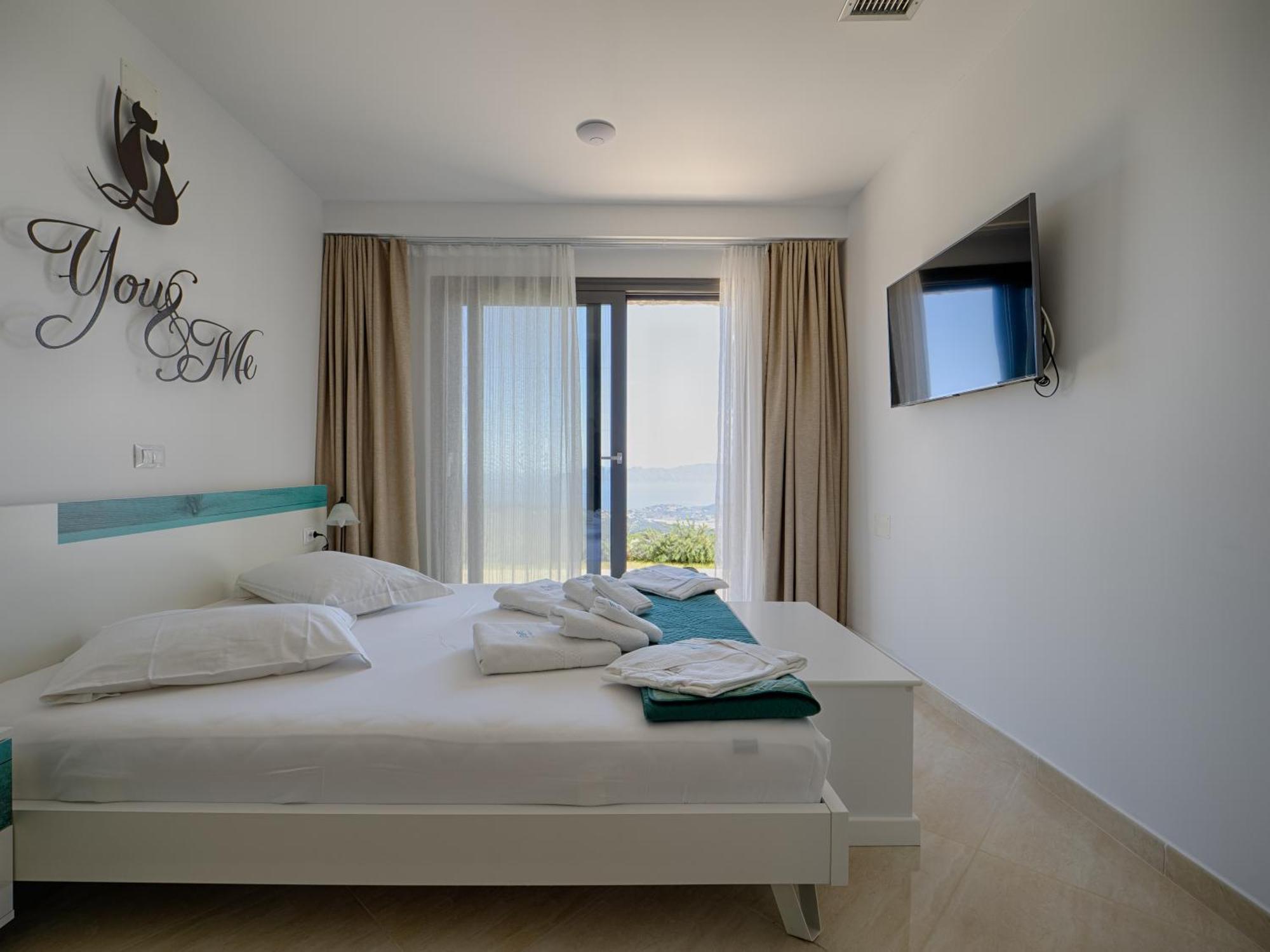 Sky Sea Resort Skiathos Bagian luar foto