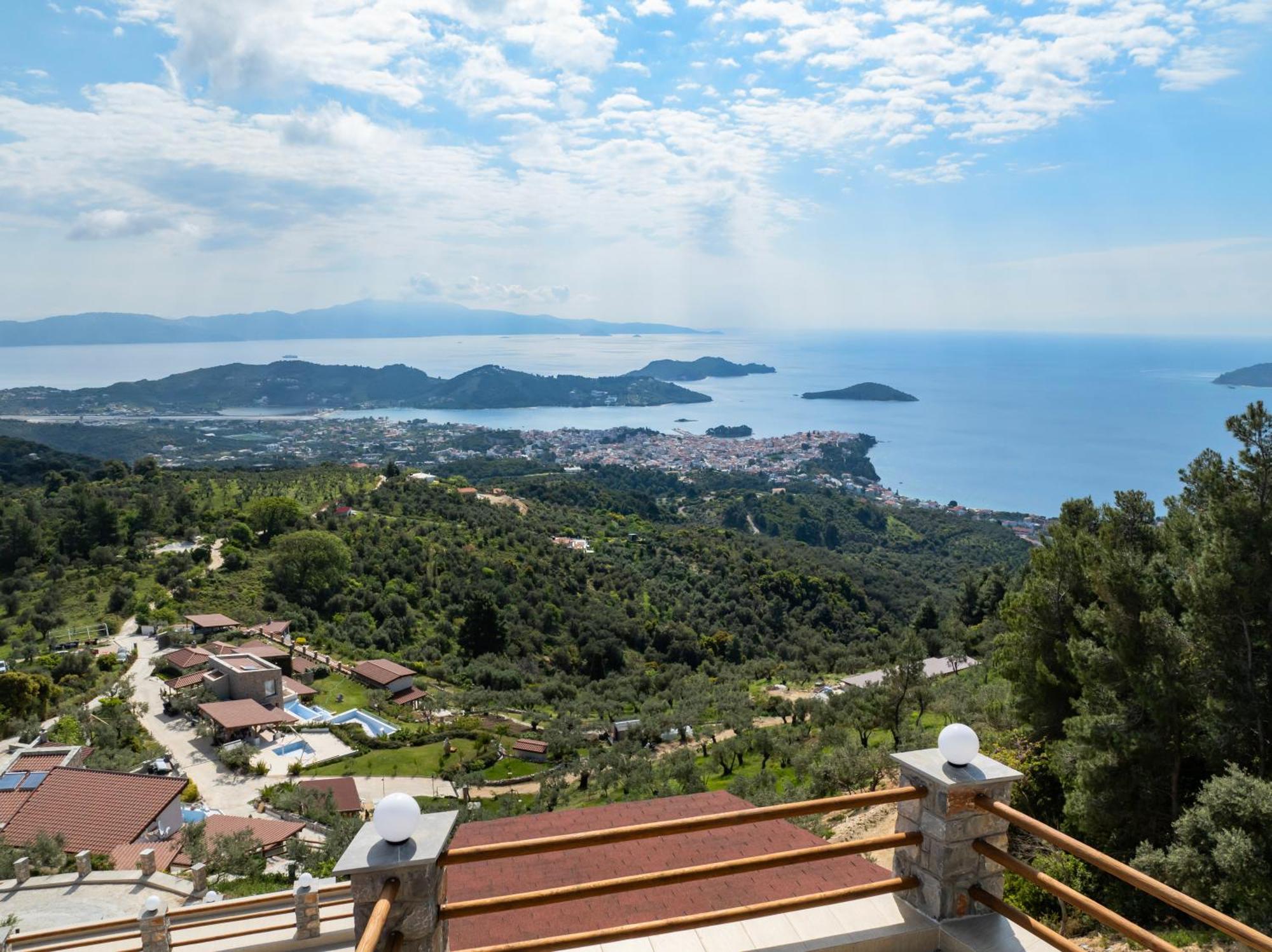 Sky Sea Resort Skiathos Bagian luar foto