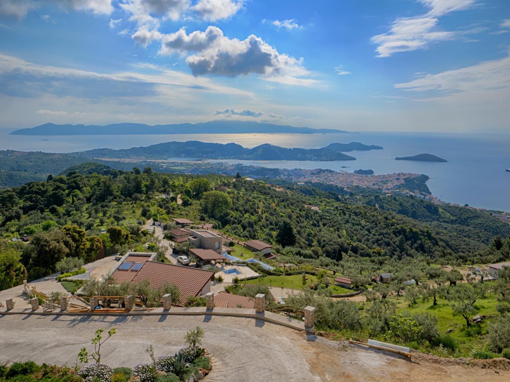 Sky Sea Resort Skiathos Bagian luar foto